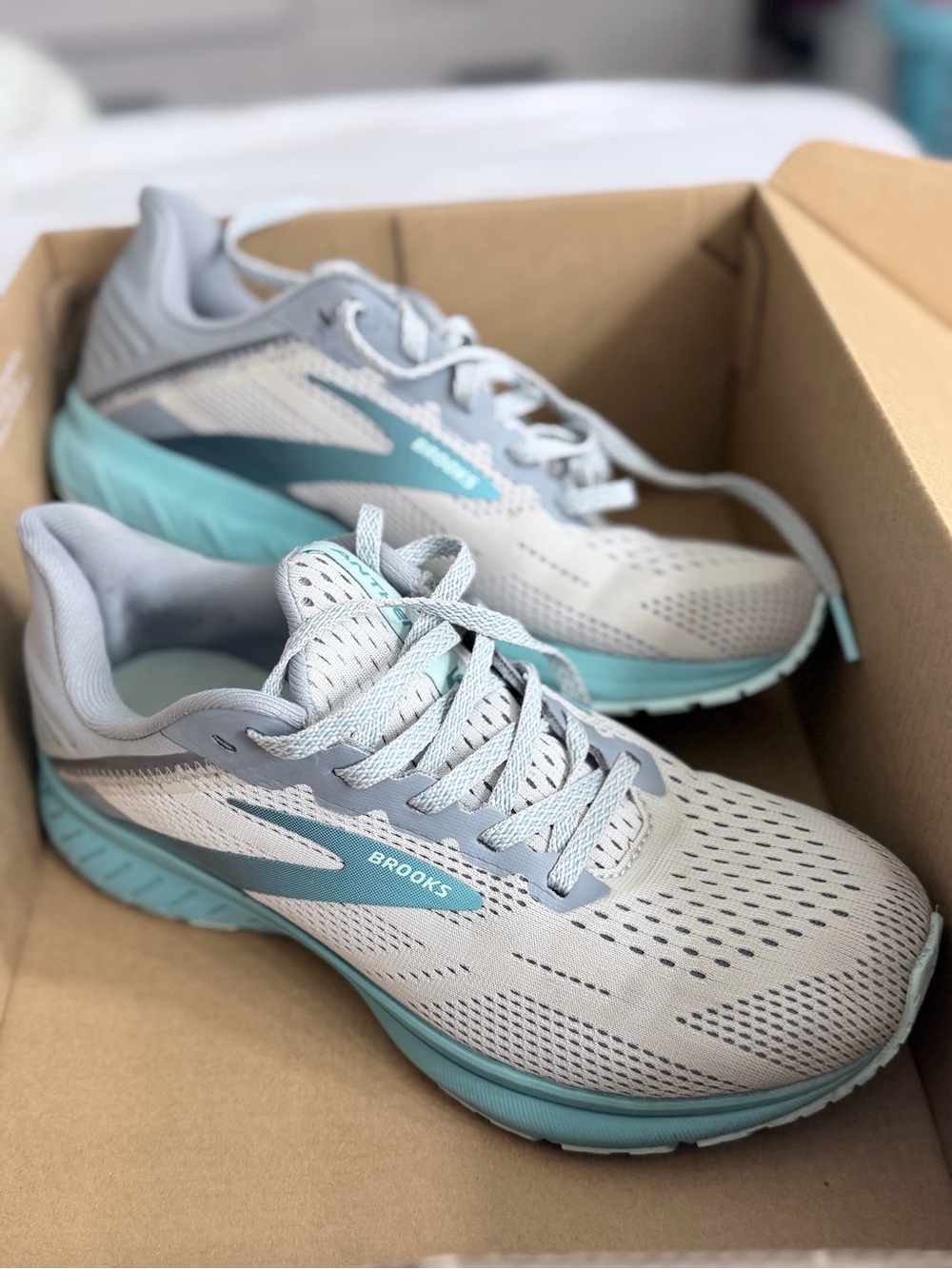 Brooks Women's Running Shoes - Gray & Aqua